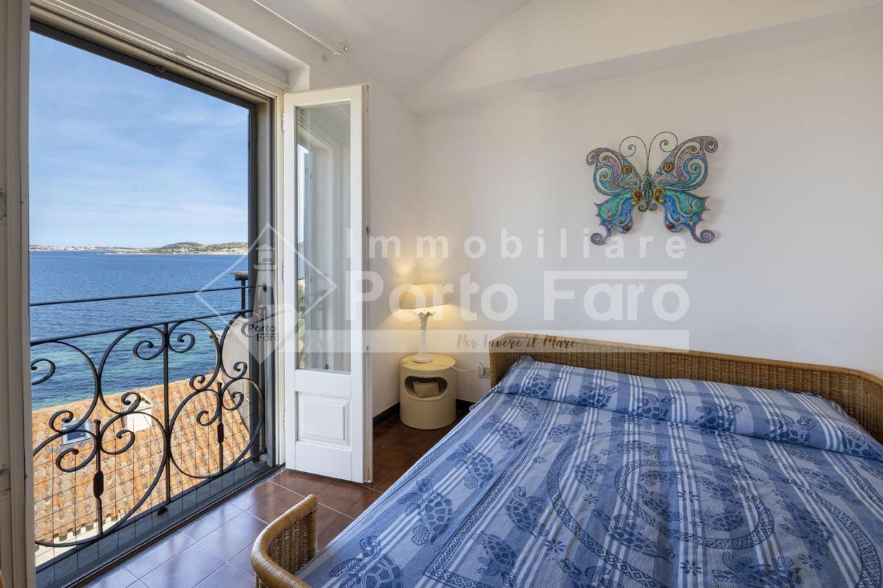 הוילה פאלאו 4 Faro - Attico Sul Faro Di Porto Faro מראה חיצוני תמונה